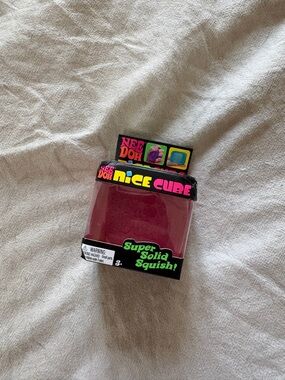 Nice Cube Super Solid Squish Toy - Magenta Pink